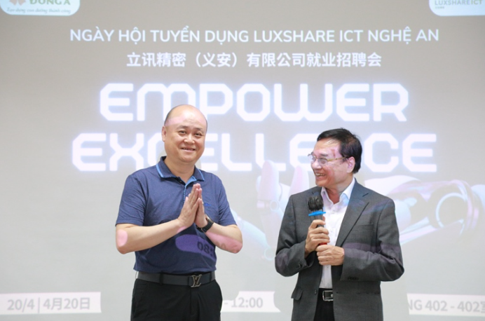 Đại học Đông Á: Luxshare - ICT Nghệ An đến tận trường “săn đón” ứng viên